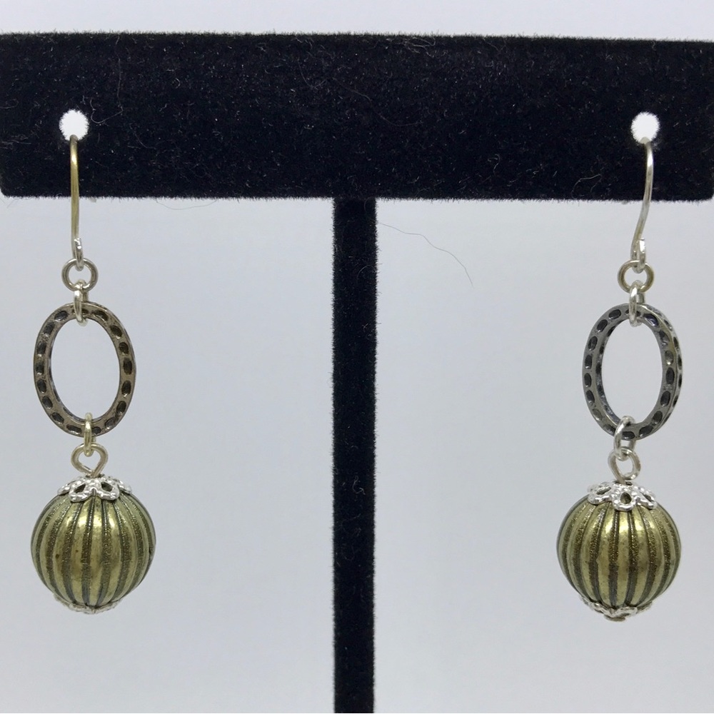 NWOT Premier Designs “Eclectic” dangle earrings